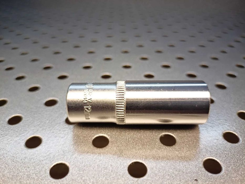 Nasadka 6-kątna Długa 1/4" 12 mm Cr-V HONITON H1912 12mm