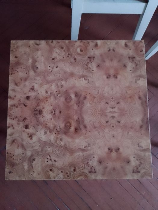 Табуретки деревянные для кухни