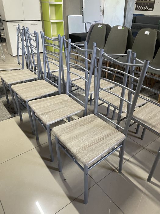 Продаж стільці для кафе