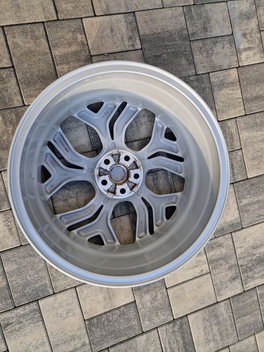 Felgi aluminiowe 5x108  20 "  Land Rover Evoque II K8D2-1007-GA