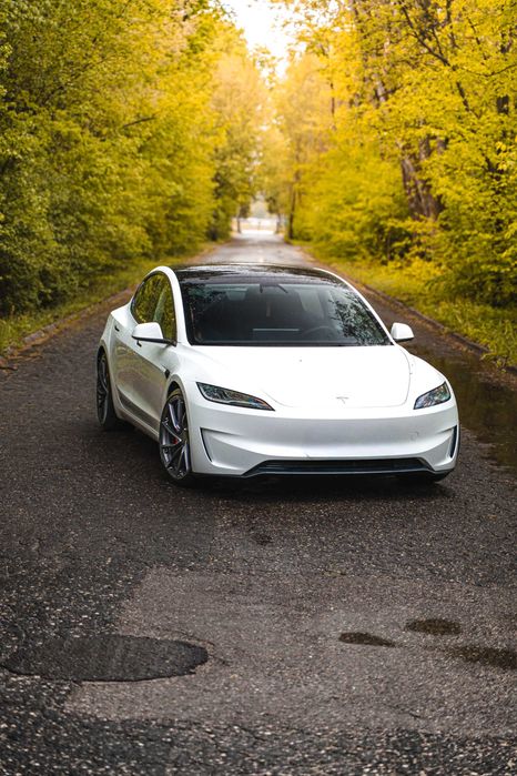 Tesla Model 3 Performance I 2025 I Wynajem | 627 KM