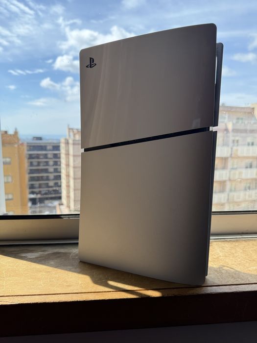 Vendo ps5 digital  1TB
