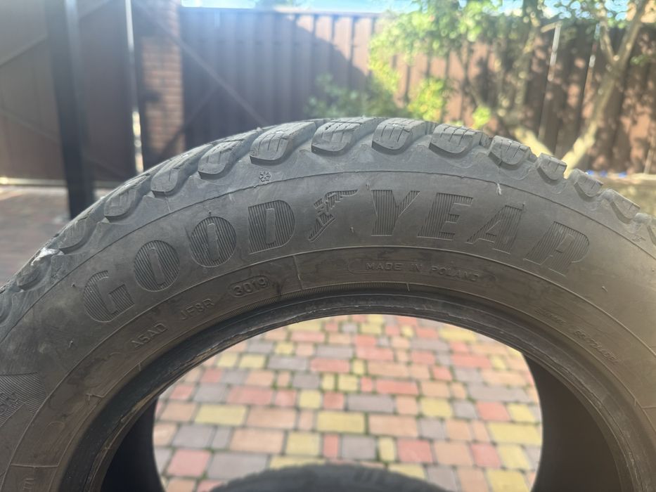 Шини б/у 185/65 r15 GOODYEAR
