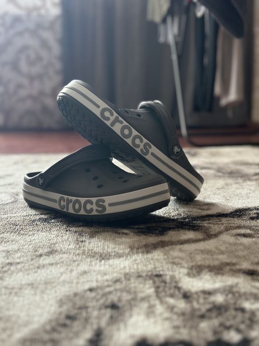 Продам CROCS ,НОВІ !!!