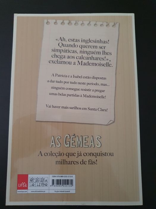 Livro: As gémea voltam ao a colégio