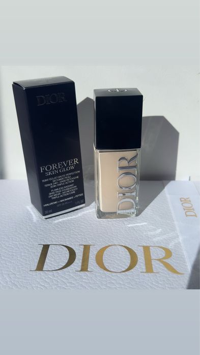 Dior forever skin glow 00N