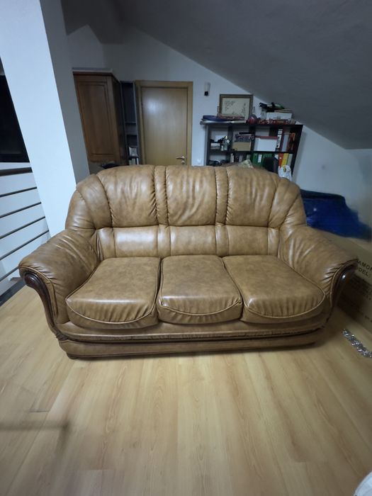 Sofá cama de 3 lugares + 2 poltronas vintage
