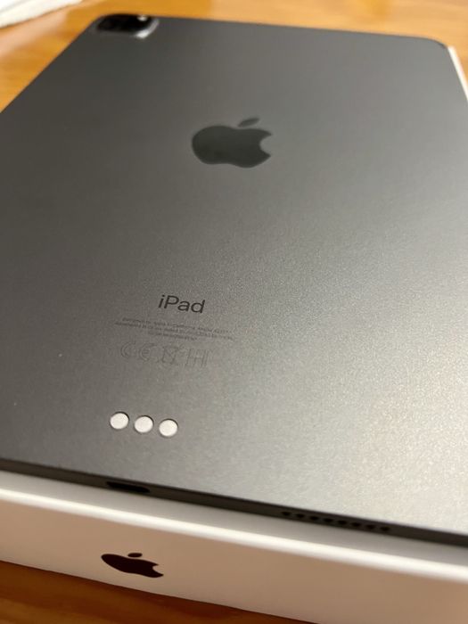 Ipad Pro M1 2023 Apenas 189 ciclos + Ipencil 2a geraçao