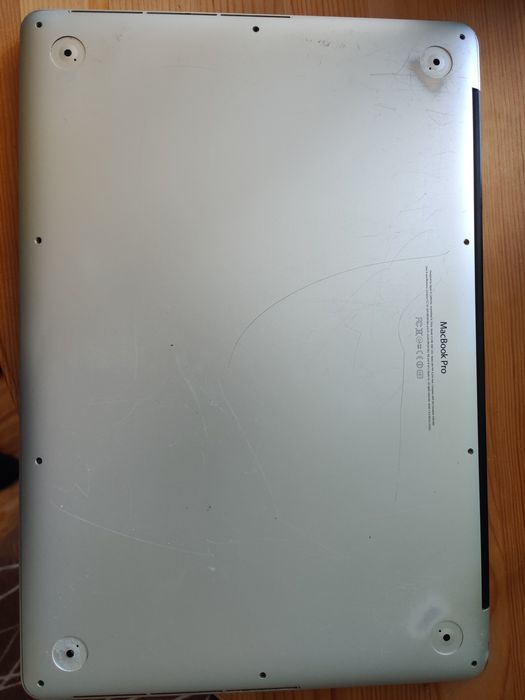 Macbook Pro 15" cali A1398