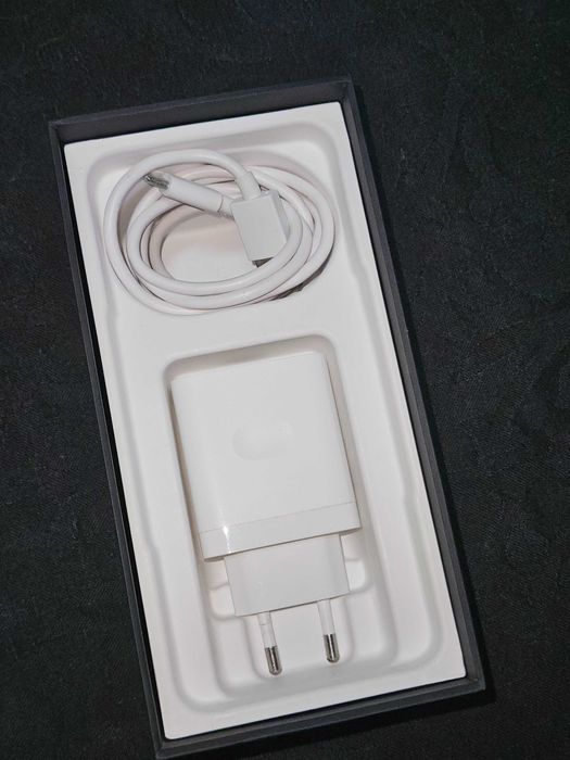 Oppo Reno8 Lite 5G - Como novo e bateria nova