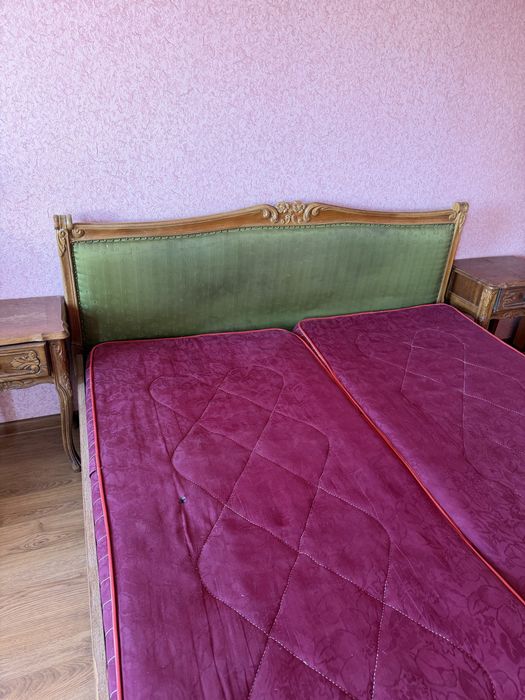 Комплект ліжко+тумби дерево вінтаж під реставрацію