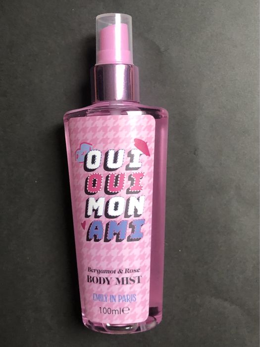 Emily In Paris Oui oui, mon ami mgiełka do ciała 100 ml bergamot&rose
