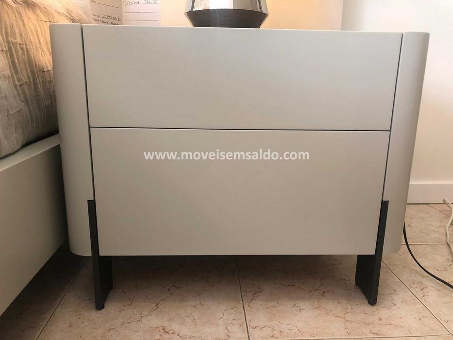 Mesas de Cabeceira Lacadas - Todas as medidas e cores