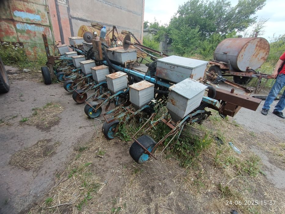 Сівалка пропашна СУПН-8
