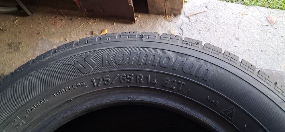 Зимові шини KORMORAN 175/65R14 097...648...0812
