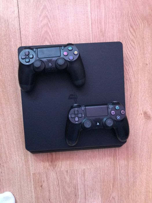 PlayStation 4 
Продаю Pla
