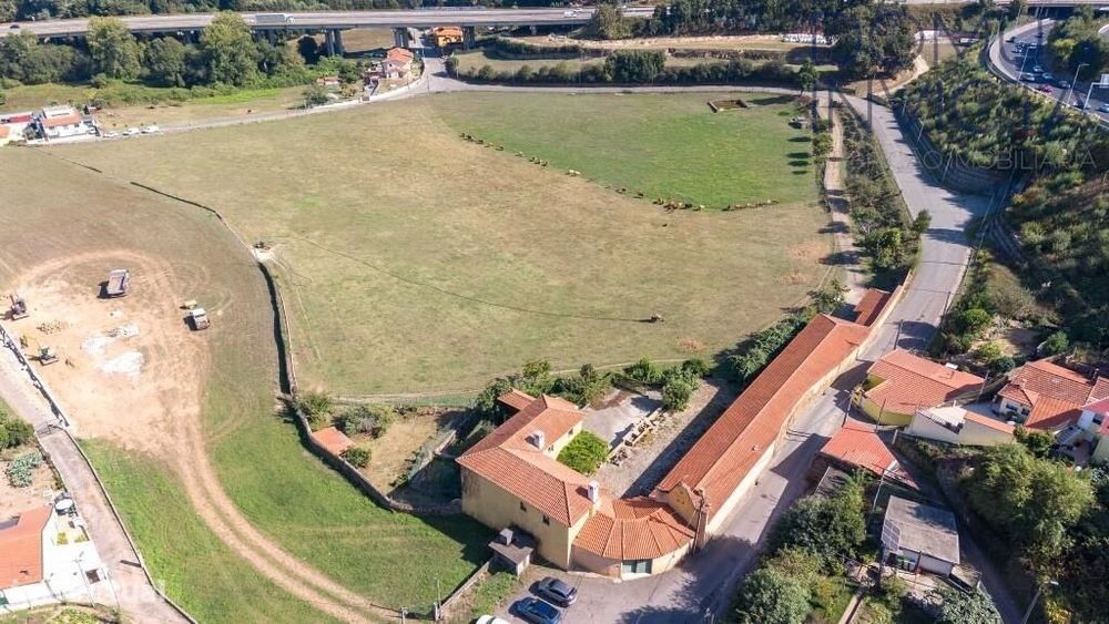 Quinta em Pedroso, Vila Nova de Gaia, com 40 mil metros quadrados.