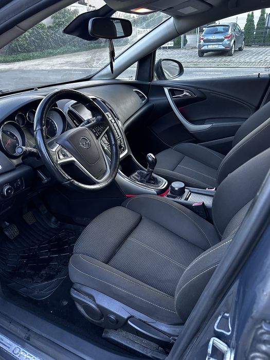Opel Astra Sport