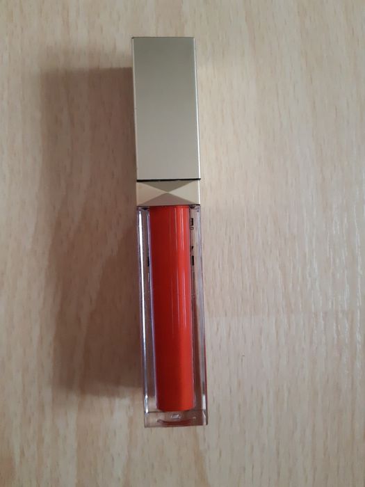 Matowa pomadka w płynie 06 Classic Red, Eveline Cosmetics