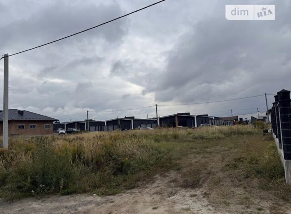 Ідеально рівна ділянка 9 сот на макарова - повністю забудована вулиця