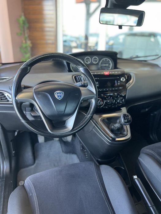 Lancia Ypsilon 1.3 M-jet S&S Gold