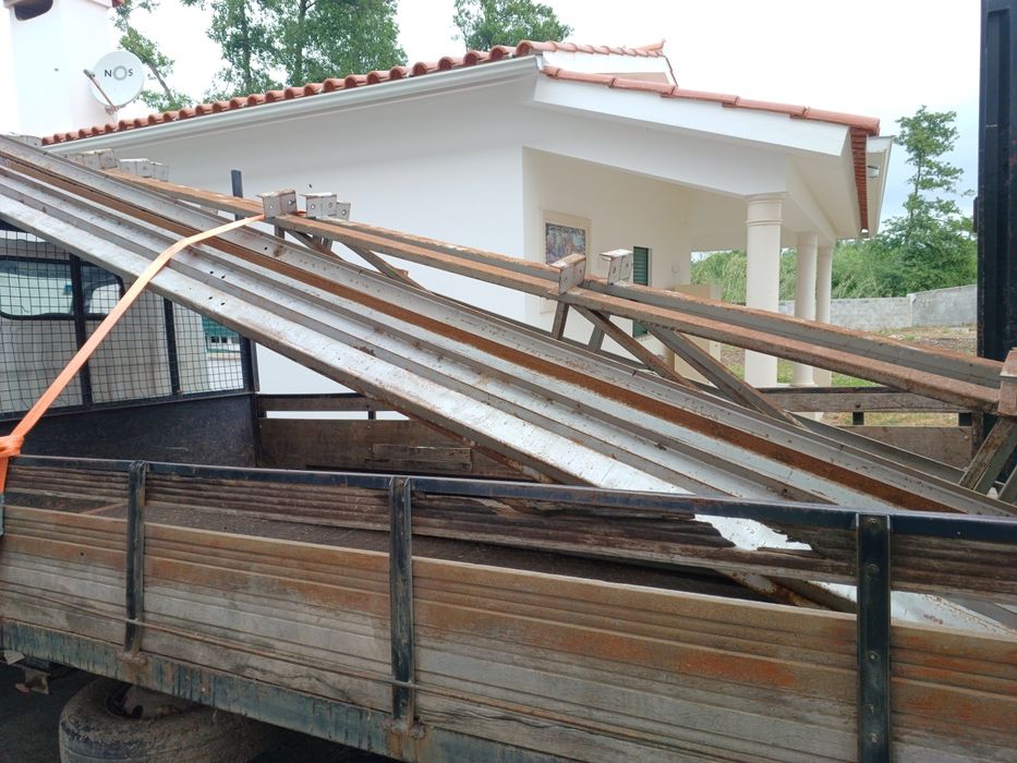 Estrutura metalica telhado 6mt largo × 25 comprimento
