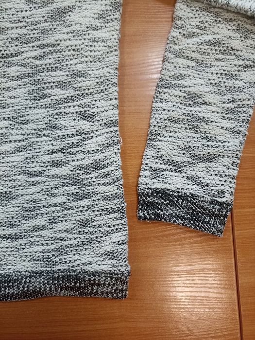 Sweterek Moodo rozmiar M