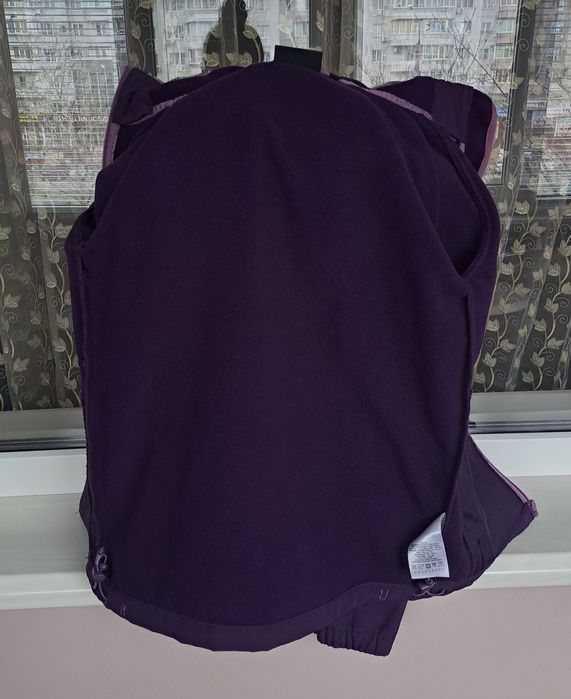 Флисовая фиолетовая демисезонная куртка кофта на молнии для девочки