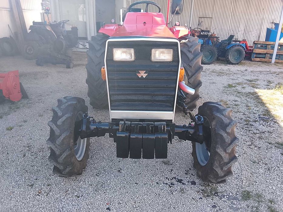 Trator Massey ferguson 1035