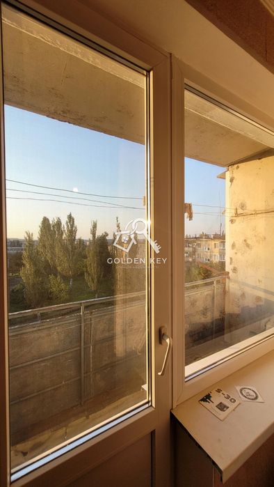 Продаж 3-кімнатної квартири по вул. Космонавтів