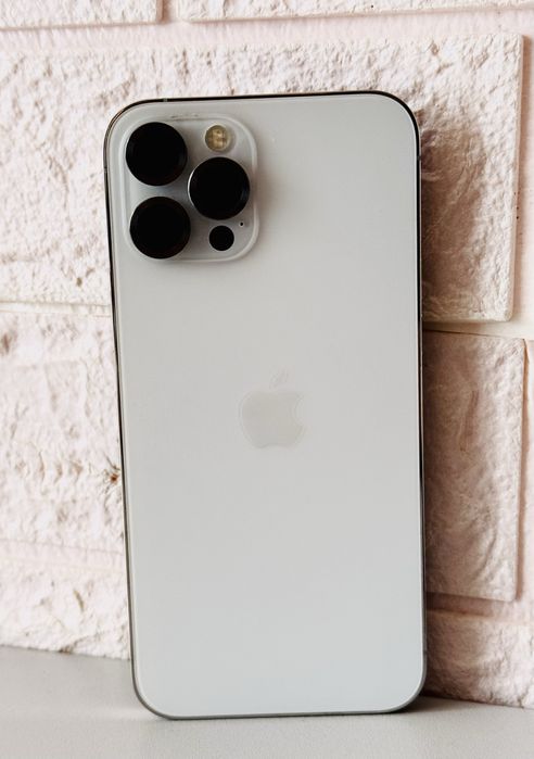 Продам Iphone 12 про макс  (стан ідеальний)