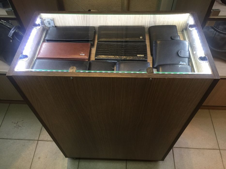 Продам торговое оборудование