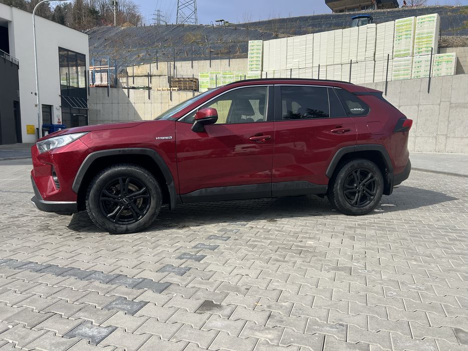 Toyota rav 4 hybryda 2019