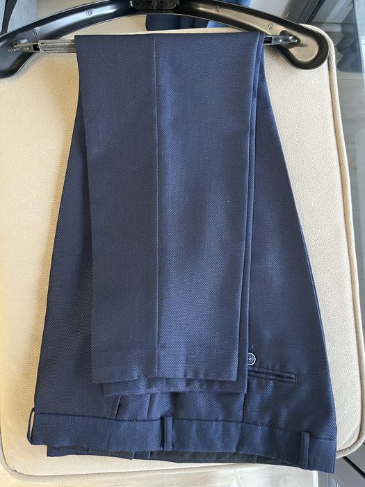 Garnitur męski z kamizelką