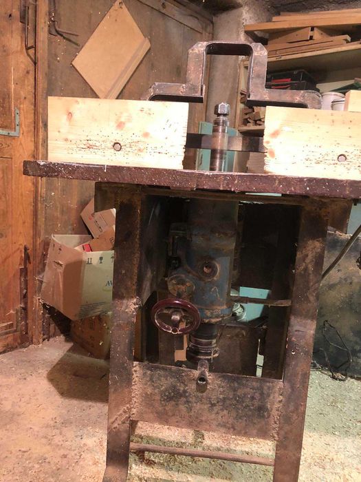 Деревообробний станок Фрезер