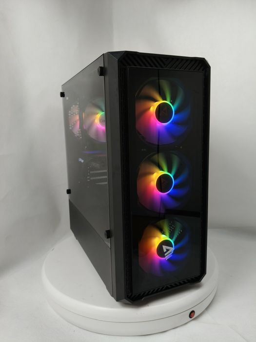 Komputer Gamingowy Ryzen 7 7800X3D,RTX 5070,32 GB,SSD,Win 11
