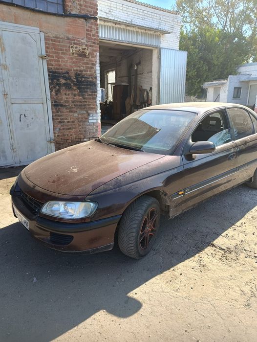 Автомобіль Opel Omega B