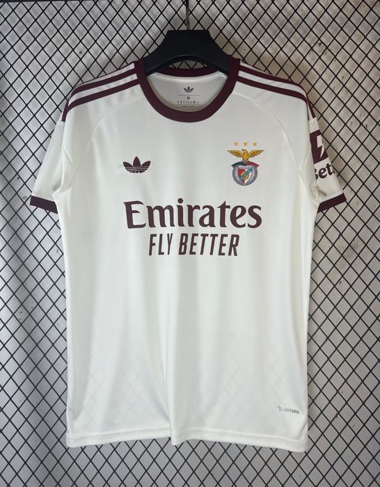 Futebol várias camisolas