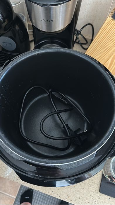 Panela de pressao eletrica