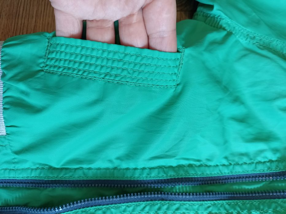 Куртка (вітрівка) на хлопчика