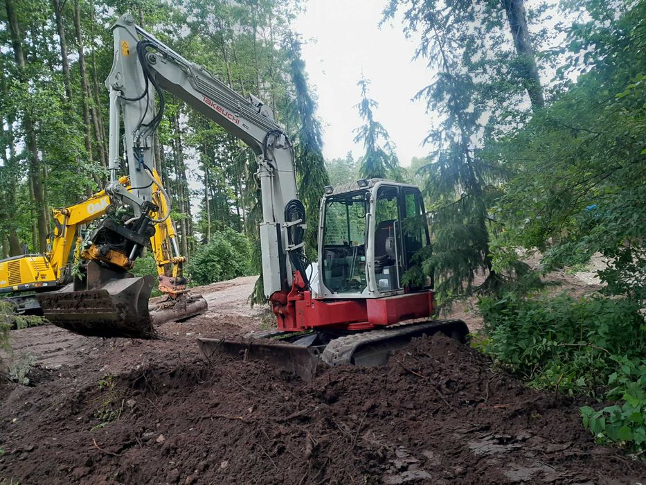 Usługi koparką, roboty ziemne