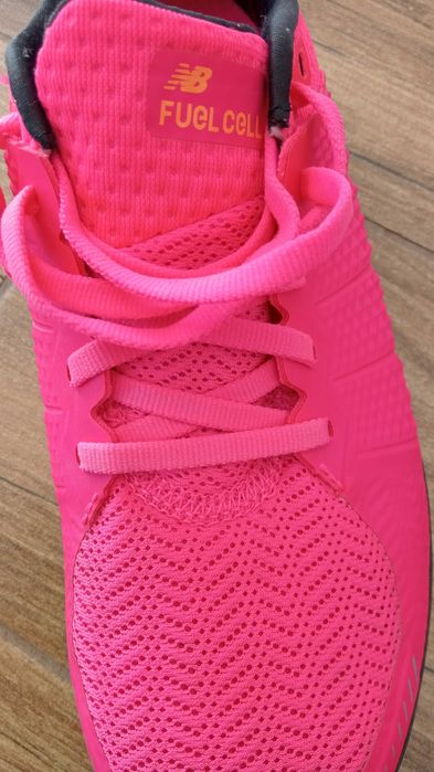 New Balance fuel cell w rozm 38 UK 6 1/2