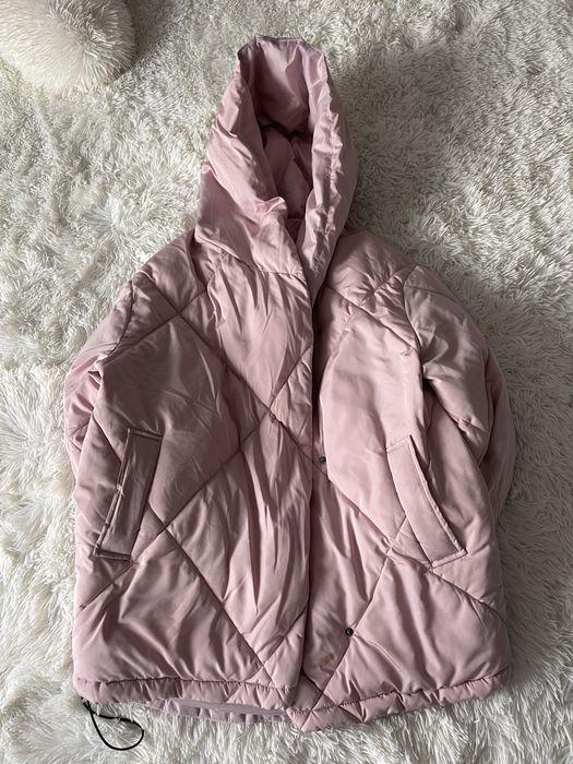 Стильна, дута зимова куртка.