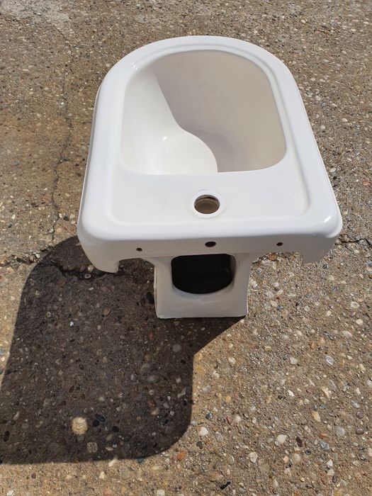 Bidé Indusa Alfa Pergamom (creme)