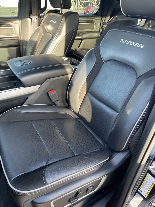 RAM 1500 Додж Рэм