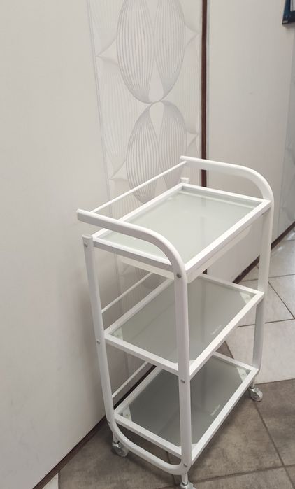 Sprzedam pomocnik kosmetyczny