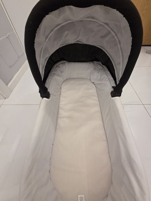 Gondola Valco  baby snap 4 jak nowa