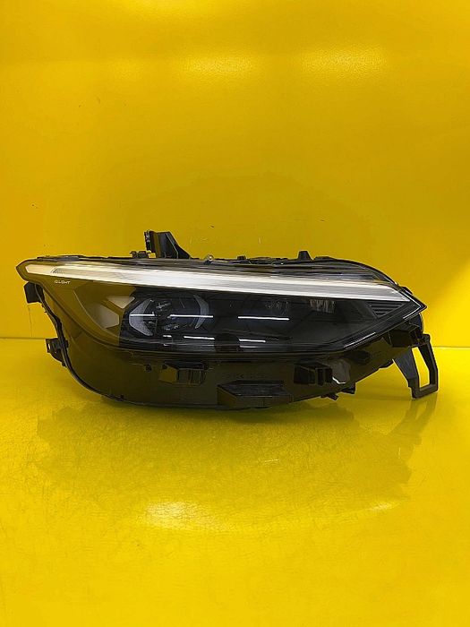 Lampa Prawa Przednia VW ID.7 IQ Light Full Led 14BA