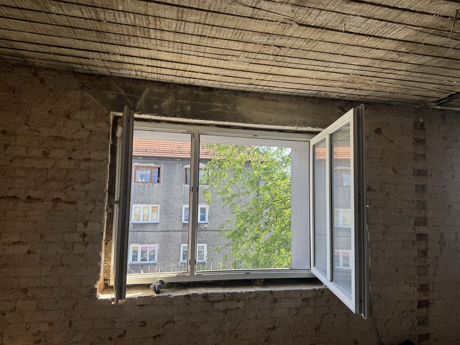 Okna  białe plastikowe (pcv)