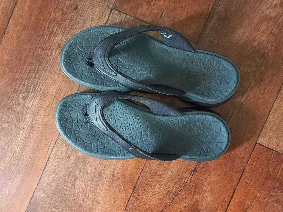В"єтнамки шльопанці Nike р.38